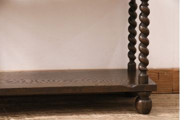 アンティーク家具　ナラ材　和製では珍しい!!高級感漂うツイストレッグのオープンラック(飾り棚、陳列棚)(R-48760)