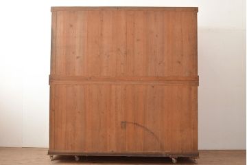 和製アンティーク　明治〜大正期　鏡板ケヤキ材・枠ヒノキ材　重ね戸棚(水屋箪笥、夜具箪笥、布団箪笥、収納箪笥)(R-048765)