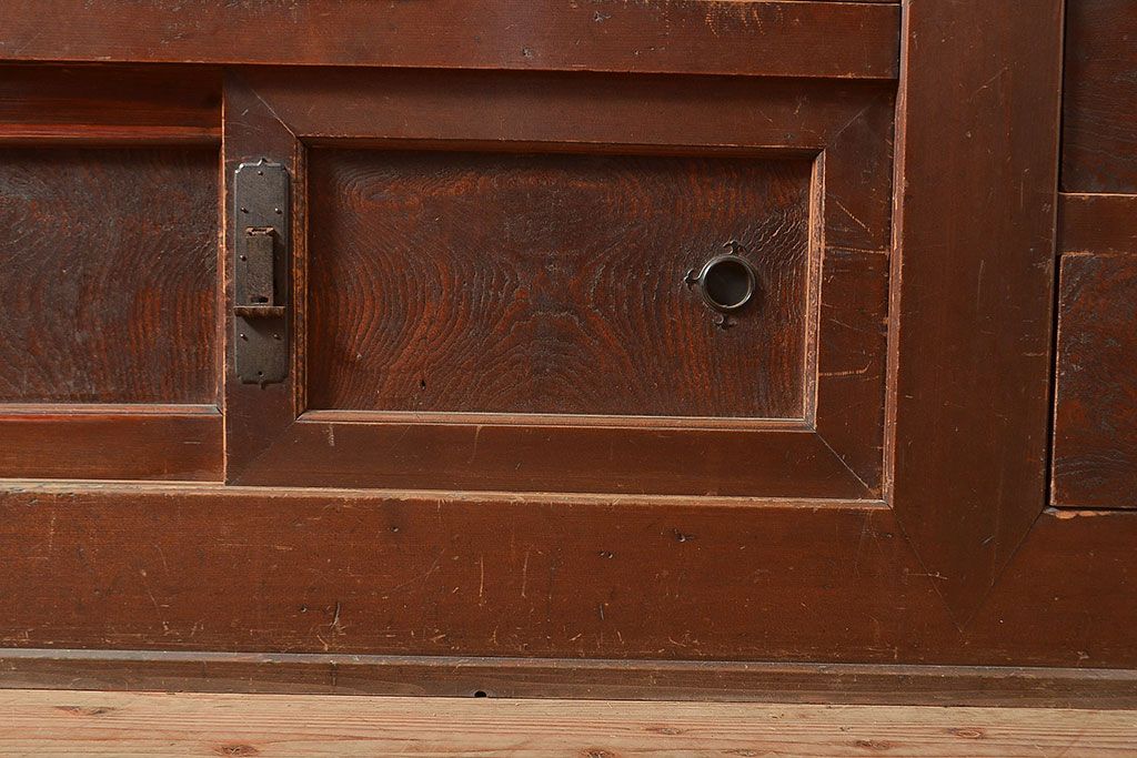 和製アンティーク　ヒノキ材・ケヤキ材　激レアサイズ!!堂々とした存在感抜群の九尺収納箪笥(水屋箪笥、夜具箪笥、布団箪笥、キャビネット、収納棚)(R-048768)