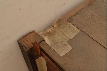 和製アンティーク　ヒノキ材・ケヤキ材　激レアサイズ!!堂々とした佇まいが魅力的な収納箪笥(水屋箪笥、夜具箪笥、布団箪笥、リビングボード、キャビネット、収納棚)(R-048770)