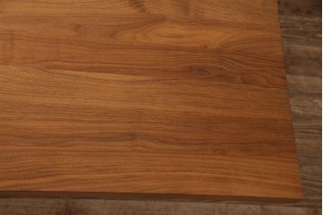美品　arflex(アルフレックス)　Riva(リーヴァ)製　NATURA(ナチュラ)　モダンなダイニングテーブル(定価約55万円)(R-048775)