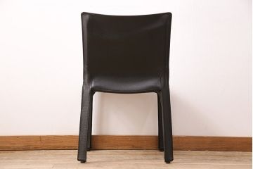 展示品　極美品　カッシーナ(Cassina)　絶版品　2016年製　キャブアームレスチェア　412CAB-Cチェア(定価約15万円)(椅子、イス)(R-048777)
