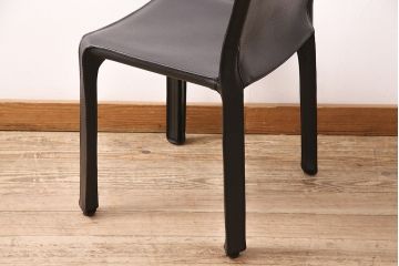 展示品　極美品　カッシーナ(Cassina)　絶版品　2016年製　キャブアームレスチェア　412CAB-Cチェア(定価約15万円)(椅子、イス)(R-048777)