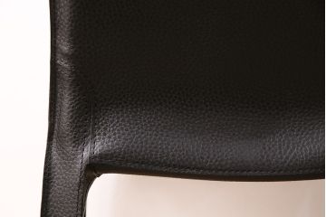 展示品　極美品　カッシーナ(Cassina)　絶版品　2016年製　キャブアームレスチェア　412CAB-Cチェア(定価約15万円)(椅子、イス)(R-048779)