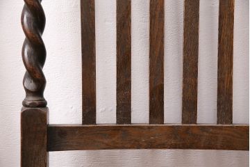 アンティーク家具　イギリス　オーク材　ツイストの背もたれと脚が目を引くチェア4脚セット(ダイニングチェア、椅子)(R-048780)