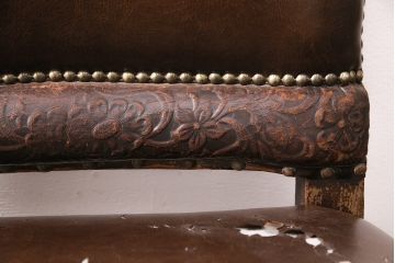 アンティーク家具　ベルギー　オーク材　ジャンクスタイルの空間づくりにおすすめなチェア4脚セット(ダイニングチェア、椅子)(R-048784)