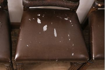 アンティーク家具　ベルギー　オーク材　ジャンクスタイルの空間づくりにおすすめなチェア4脚セット(ダイニングチェア、椅子)(R-048784)