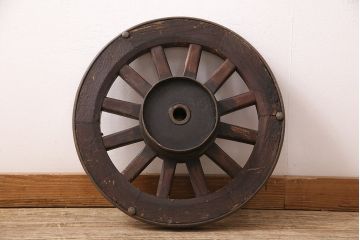 アンティーク雑貨　大八車　趣溢れる佇まいが魅力的な木製車輪(ディスプレイ、ガーデニング雑貨)(R-048786)