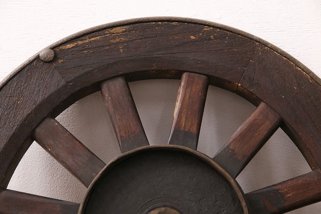 アンティーク雑貨　大八車　趣溢れる佇まいが魅力的な木製車輪(ディスプレイ、ガーデニング雑貨)(R-048786)