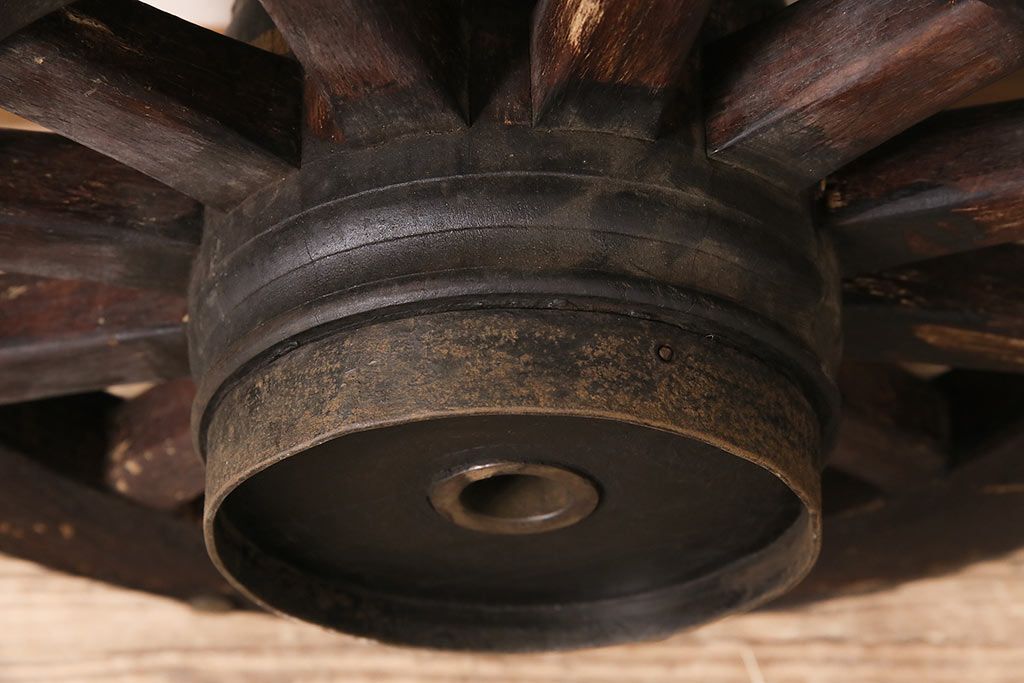 アンティーク雑貨　大八車　趣溢れる佇まいが魅力的な木製車輪(ディスプレイ、ガーデニング雑貨)(R-048786)