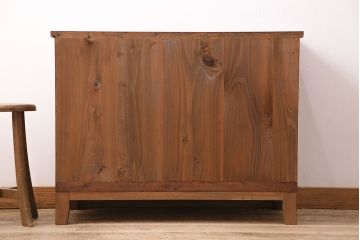 和製アンティーク　天板・脚付きリメイク　前面ケヤキ材製　漆塗りのしっとりとした光沢が美しいリビングボード(テレビ台、ローチェスト)(R-048793)