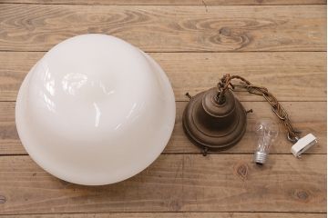 アンティーク照明　ブラケットの風合いがおしゃれなペンダントライト(天井照明、吊り下げ照明)(R-048796)