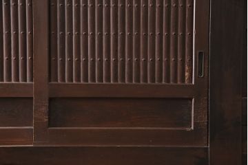 和製アンティーク　ヒノキ材　渋い和の雰囲気を醸し出す、明治大正期の水屋箪笥(重ね箪笥、食器棚、キャビネット、収納棚)(R-048812)