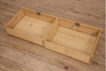 イギリスアンティーク　温もり溢れる空間づくりにぴったりのパイン材製のキャビネット(食器棚、戸棚、カップボード)(R-048818)