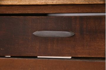 和製アンティーク　特大サイズ　総ケヤキ材　天板極厚!木の味わいが楽しめる引き出し付きの作業台(ダイニングテーブル)(R-048829)