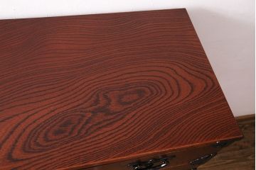 中古　民芸家具　岩谷堂箪笥　黒々とした牡丹金具が上質な雰囲気を高める衣装箪笥(整理箪笥、和タンス、引き出し、チェスト)(R-048831)