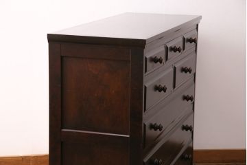 中古　北海道民芸家具　落ち着いた空間にぴったり!上品な佇まいのチェスト(整理タンス、収納タンス、衣装タンス、引き出し)(R-048842)