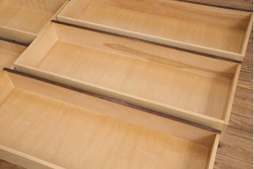中古　北海道民芸家具　落ち着いた空間にぴったり!上品な佇まいのチェスト(整理タンス、収納タンス、衣装タンス、引き出し)(R-048842)
