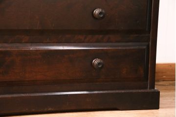 中古　北海道民芸家具　落ち着いた空間にぴったり!上品な佇まいのチェスト(整理タンス、収納タンス、衣装タンス、引き出し)(R-048842)