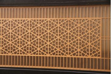 和製アンティーク　華やかさと品の良さを兼ね備えた組子欄間(建具、明り取り、明かり取り)(R-048846)