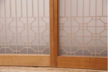 アンティーク建具　片面ガラス　和モダンな雰囲気づくりにおすすめの組子入り書院戸4枚セット(窓、引き戸、ガラス戸)(R-048850)