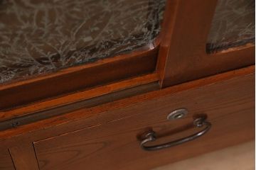 前面ケヤキ材　鉄脚・天板リメイク　昭和レトロな雰囲気が漂う漆塗りのローボード(テレビ台、テレビボード、リビングボード)(R-048862)