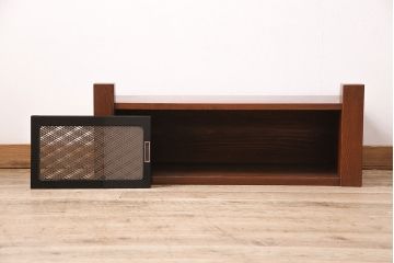 和製アンティーク　ケヤキ材　漆塗り　三重菱の組子がお洒落なアクセントになった置き床(収納棚、ガラス戸棚、ローボード、飾り台、テレビ台)(R-048866)
