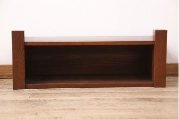 和製アンティーク　ケヤキ材　漆塗り　三重菱の組子がお洒落なアクセントになった置き床(収納棚、ガラス戸棚、ローボード、飾り台、テレビ台)(R-048866)