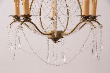 中古　ゴージャスな雰囲気が魅力!味わい深い色合いのアンティーク風シャンデリア(天井照明、吊り下げ照明)(R-048867)
