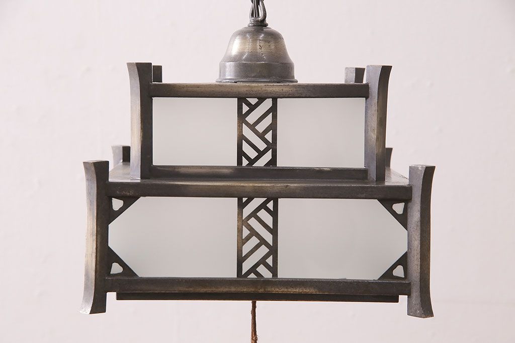 和製アンティーク　昭和初期　シャビーな質感がかっこいい!ノスタルジックな雰囲気が漂う天井照明(吊り下げ照明、ペンダントライト、電笠)(R-048869)