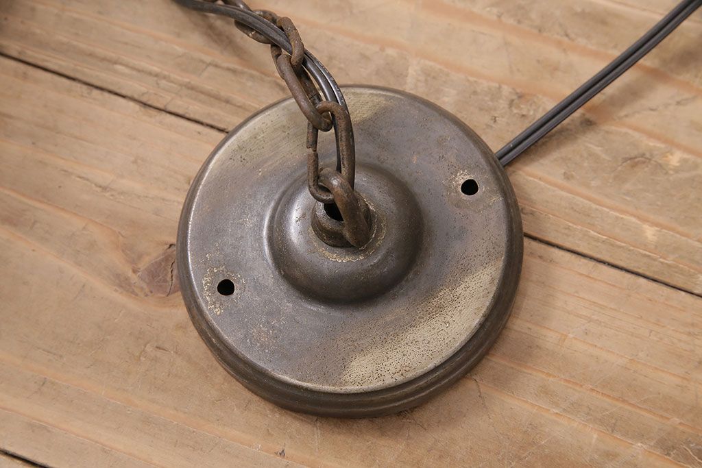 和製アンティーク　昭和初期　シャビーな質感がかっこいい!ノスタルジックな雰囲気が漂う天井照明(吊り下げ照明、ペンダントライト、電笠)(R-048869)