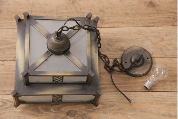 和製アンティーク　昭和初期　シャビーな質感がかっこいい!ノスタルジックな雰囲気が漂う天井照明(吊り下げ照明、ペンダントライト、電笠)(R-048870)