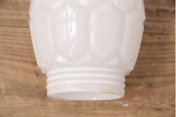 アンティーク照明　梅の花の意匠が愛らしい!亀甲文様の模様が浮き出るウォールランプ(壁掛け照明、壁付け照明)(R-048883)