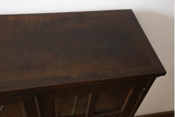 中古　北海道民芸家具　落ち着いた色合いがシックな雰囲気を醸し出すブックケース(本箱、収納棚)(R-048890)
