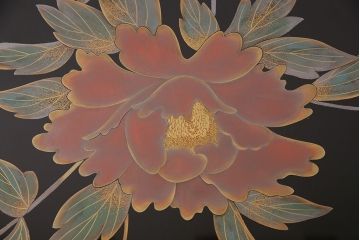 中古　伝統工芸　宗斎作　輪島塗　大輪の牡丹が優雅で気品溢れる座卓(ローテーブル)