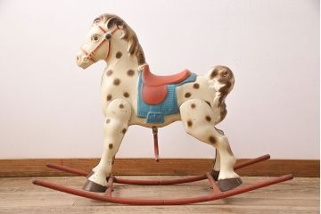 アンティーク雑貨　激レア!!　お部屋のオブジェとしてもおすすめの可愛らしい鉄製ロッキングホース(木馬)(R-048894)