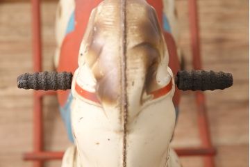 アンティーク雑貨　激レア!!　お部屋のオブジェとしてもおすすめの可愛らしい鉄製ロッキングホース(木馬)(R-048894)