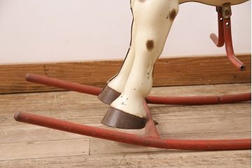アンティーク雑貨　激レア!!　お部屋のオブジェとしてもおすすめの可愛らしい鉄製ロッキングホース(木馬)(R-048894)