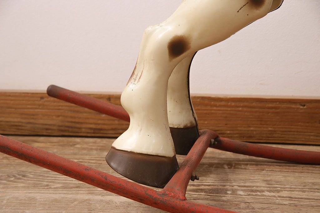 アンティーク雑貨　激レア!!　お部屋のオブジェとしてもおすすめの可愛らしい鉄製ロッキングホース(木馬)(R-048894)