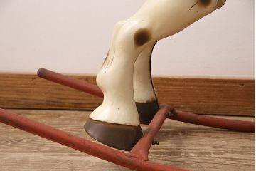 アンティーク雑貨　激レア!!　お部屋のオブジェとしてもおすすめの可愛らしい鉄製ロッキングホース(木馬)(R-048894)