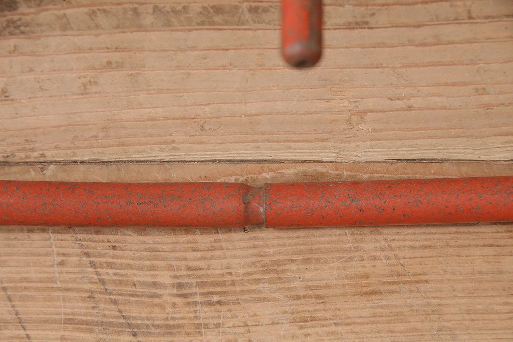 アンティーク雑貨　激レア!!　お部屋のオブジェとしてもおすすめの可愛らしい鉄製ロッキングホース(木馬)(R-048894)