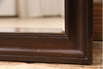 中古　松本民芸家具　額縁のような意匠が上品な雰囲気を醸し出すミラー(鏡)(R-048902)