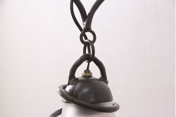 中古　アイアン　気泡ガラスがキラキラ輝くペンダント照明(天井照明、吊り下げ照明、シェード)(R-048907)