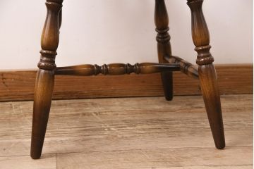 ヴィンテージ家具　飛騨産業　キツツキ　上品な佇まいが魅力的なウィンザーチェア(椅子、ダイニングチェア、ビンテージ、ウインザーチェア)(R-048909)