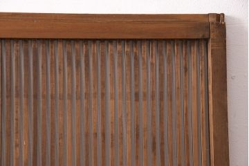 和製アンティーク　和モダンの空間づくりにおすすめ!落ち着いた色合いが魅力の格子戸1枚(引き戸、建具)(R-048922)