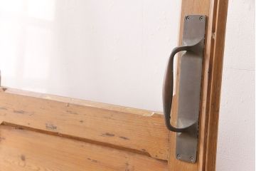 アンティーク建具　パイン材　素朴で温かみのある木の風合いが味わい深いフランスアンティークのドア(ガラス扉、建具)(R-048924)