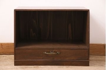 和製アンティーク　引き出し付きが嬉しい!素朴な風合いが味わい深い収納棚(本立て、ブックスタンド、小物収納)(R-048933)