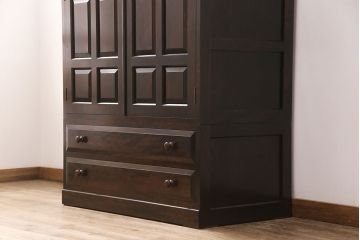 中古　松本民芸家具　D-型洋服タンス　引き出しが2杯付いたワードローブ(洋服タンス、衣装タンス)(定価約50万円)(R-048936)