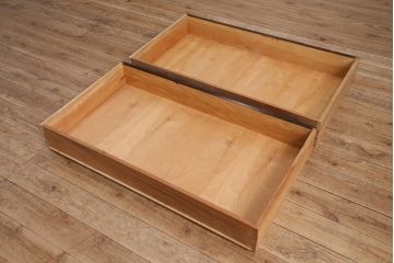 中古　松本民芸家具　D-型洋服タンス　引き出しが2杯付いたワードローブ(洋服タンス、衣装タンス)(定価約50万円)(R-048936)