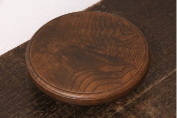アンティーク雑貨　今にも動き出しそうな杢目が目を引く総ケヤキ材製の花台(飾り台、ディスプレイ台)(R-048943)
